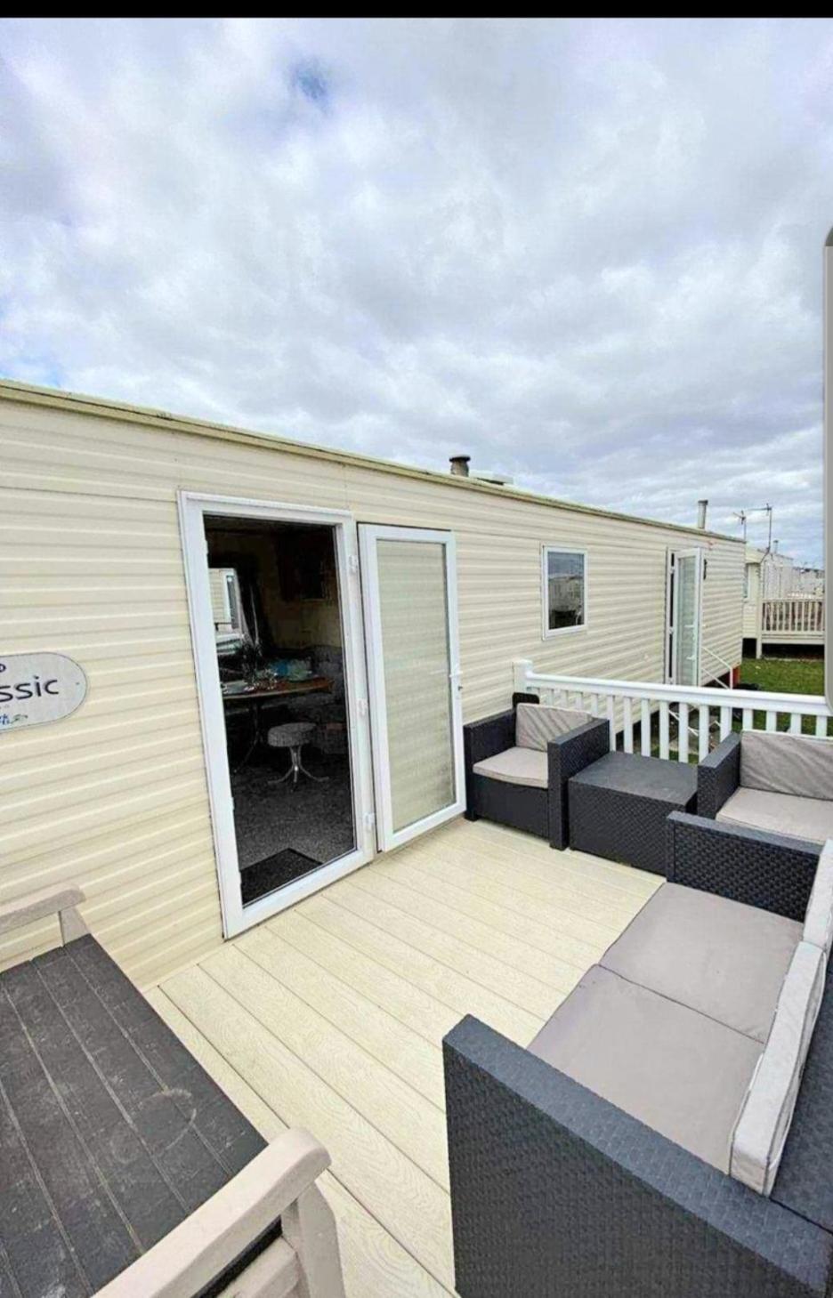 Hotel Roseanna Retreat Barmston Beach Parkdean Holiday Park Exterior foto